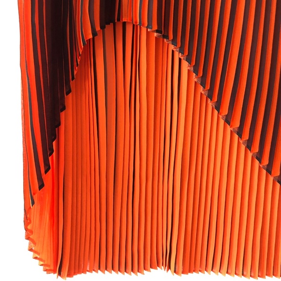 Stella McCartney ‘Gigi’ asymmetric top - Picture 3 of 4